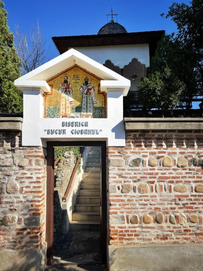 Madra Rentals Bucharest One Екстериор снимка